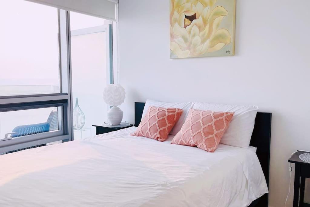 New Superior Lakeview Luxury Top Floor 3-Bedroom Suite On 48Th Floor Toronto Exterior photo