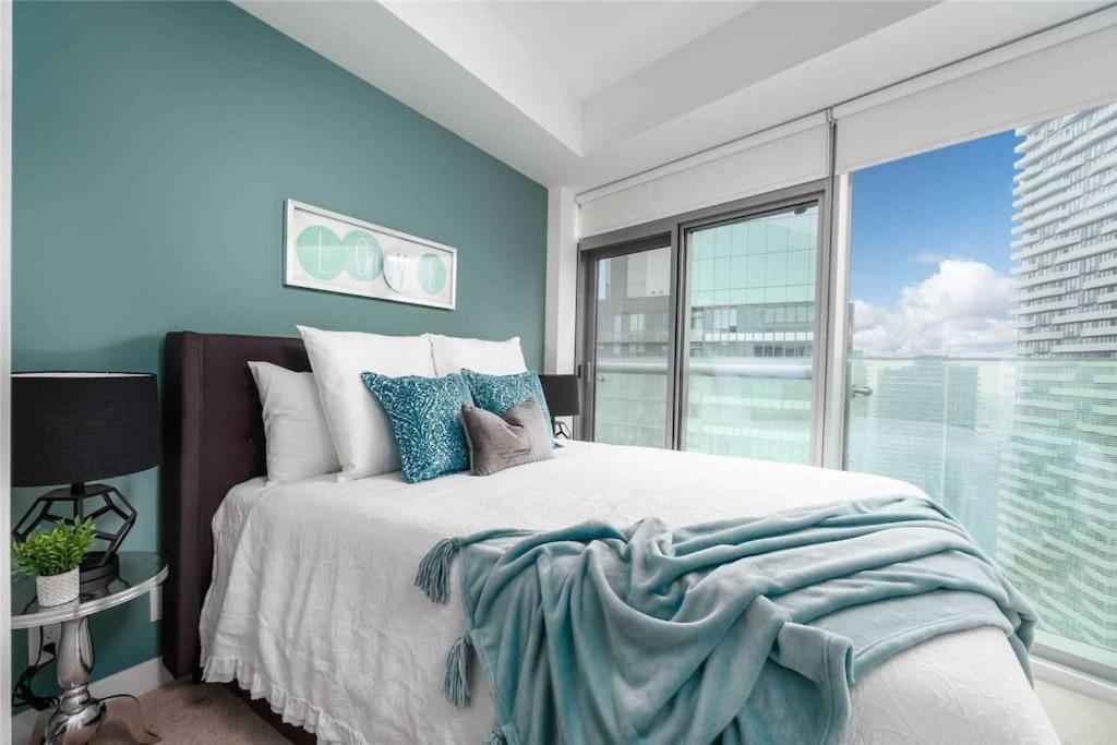 New Superior Lakeview Luxury Top Floor 3-Bedroom Suite On 48Th Floor Toronto Exterior photo