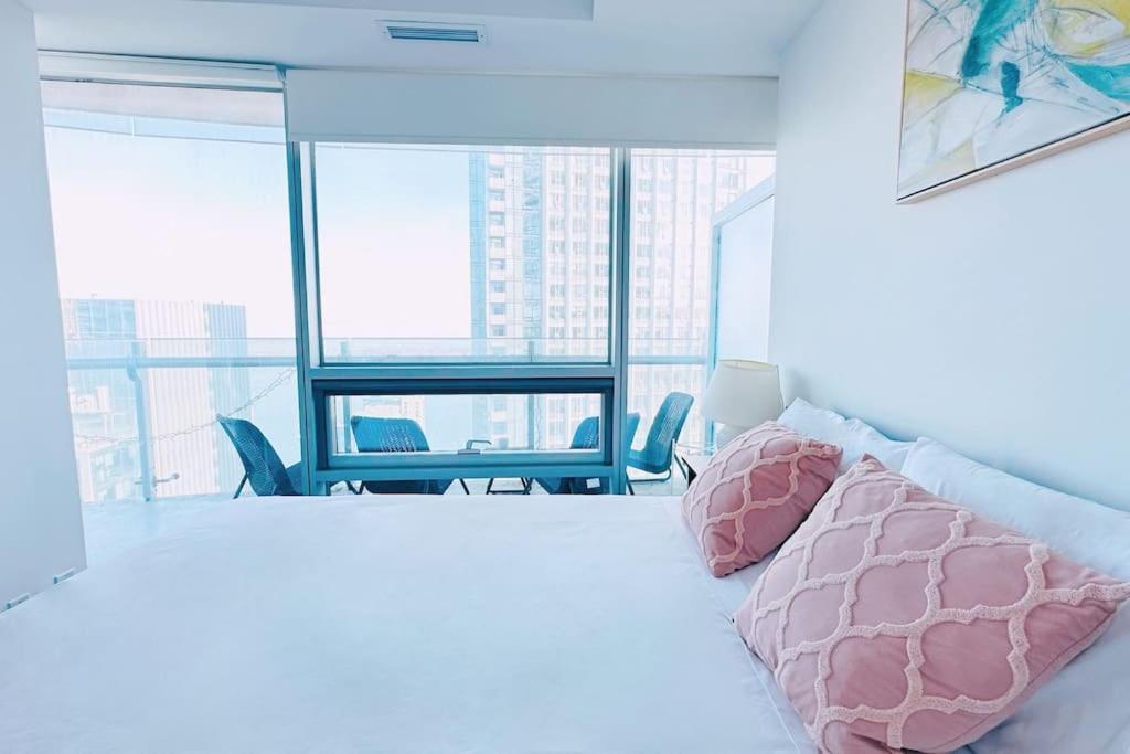New Superior Lakeview Luxury Top Floor 3-Bedroom Suite On 48Th Floor Toronto Exterior photo