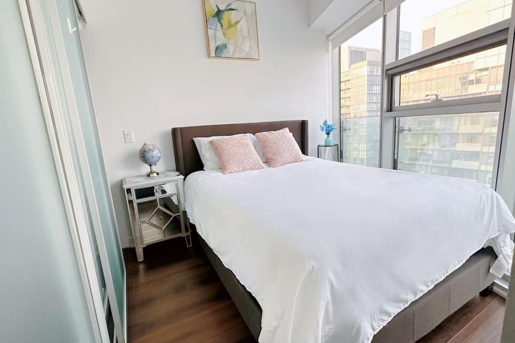 New Superior Lakeview Luxury Top Floor 3-Bedroom Suite On 48Th Floor Toronto Exterior photo