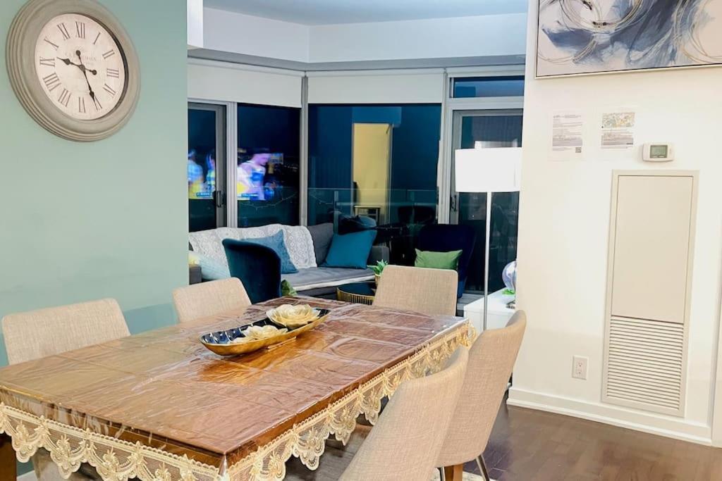 New Superior Lakeview Luxury Top Floor 3-Bedroom Suite On 48Th Floor Toronto Exterior photo