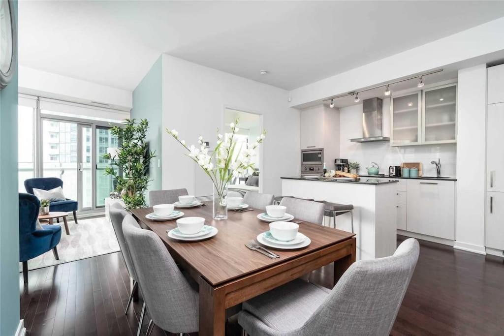 New Superior Lakeview Luxury Top Floor 3-Bedroom Suite On 48Th Floor Toronto Exterior photo
